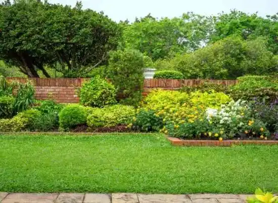 landscaping services Fort Mitchell